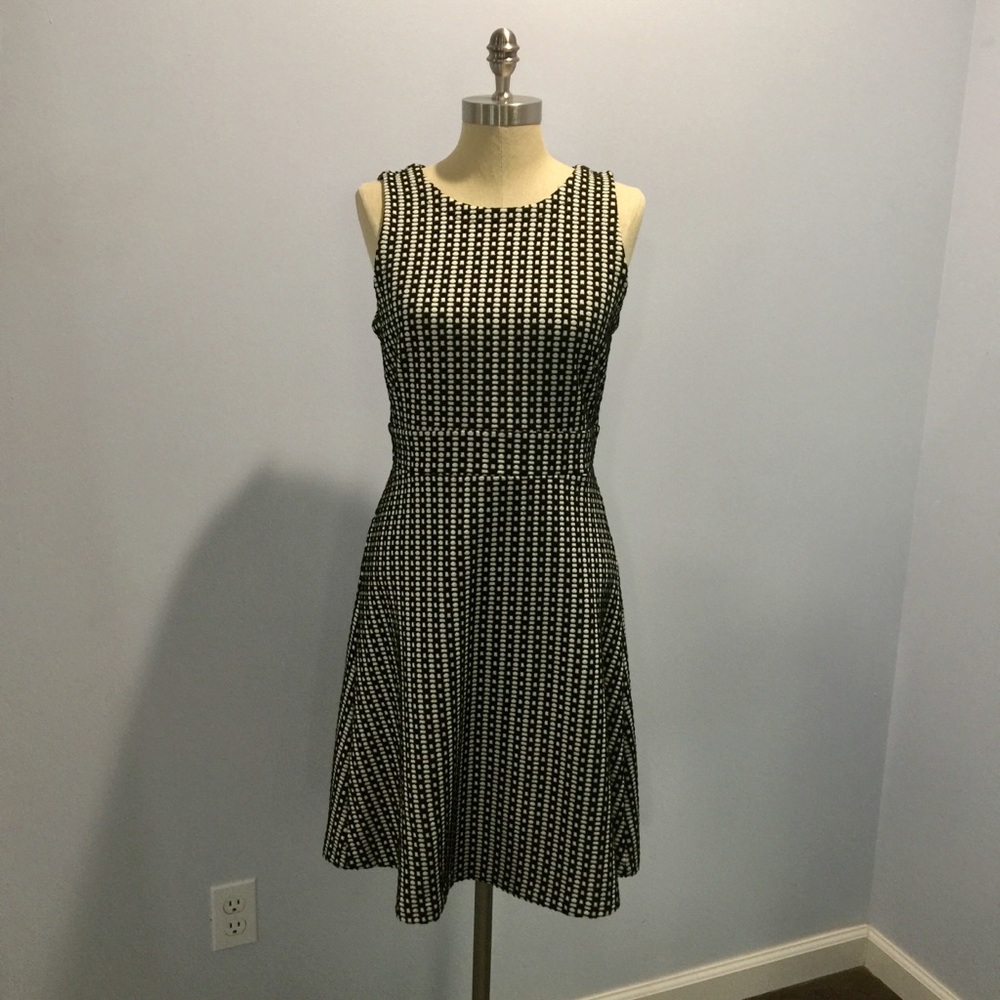 Ann Taylor Loft Size 6 Dress